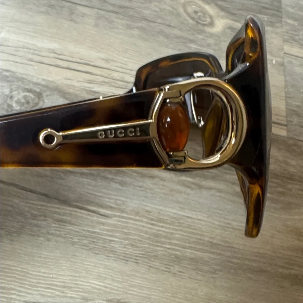 Gucci Oversized Tortoise Brown Gradient Butterfly Sunglasses GG Logo